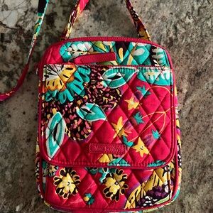 EUC Vera Bradley crossbody cloth bag